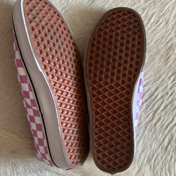 Pink Checkered Vans - Picture 3 of 6